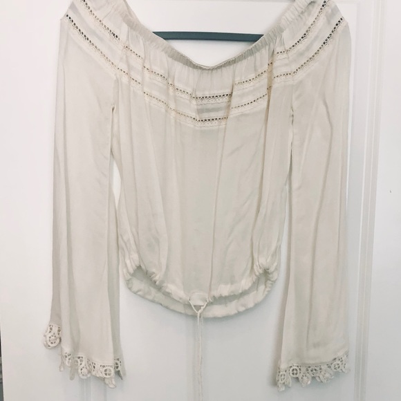 Bell sleeved off white crop top with tassel ties - Picture 2 of 8